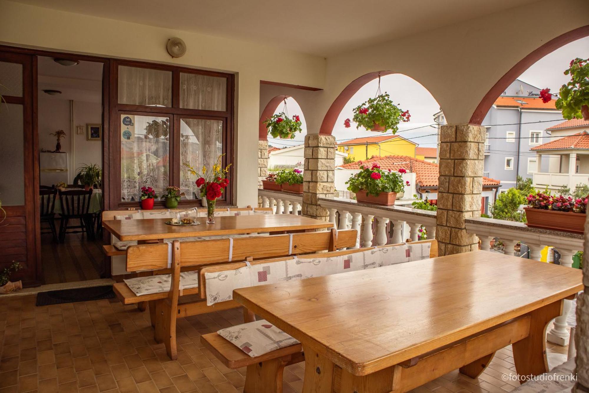 Guesthouse Marija Лопар Екстер'єр фото