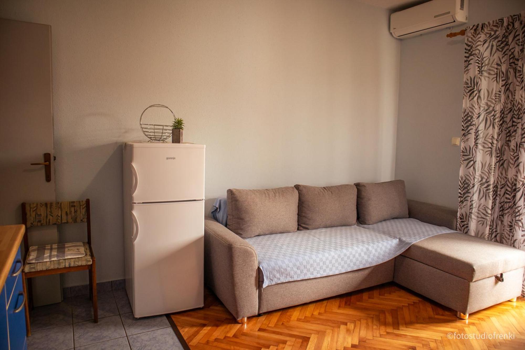 Guesthouse Marija Лопар Екстер'єр фото