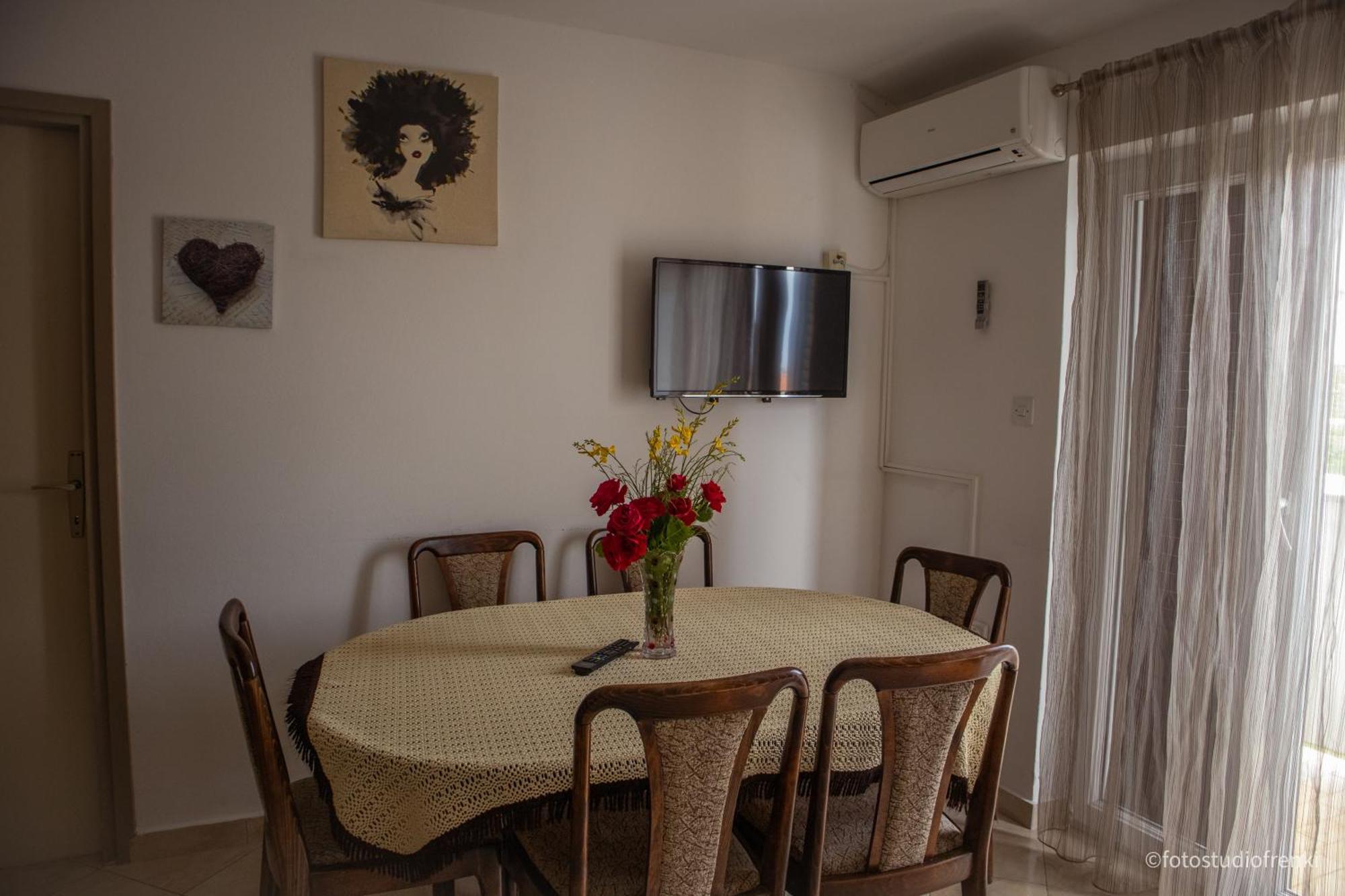 Guesthouse Marija Лопар Екстер'єр фото